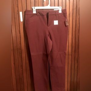 Old Navy Pixie Pant